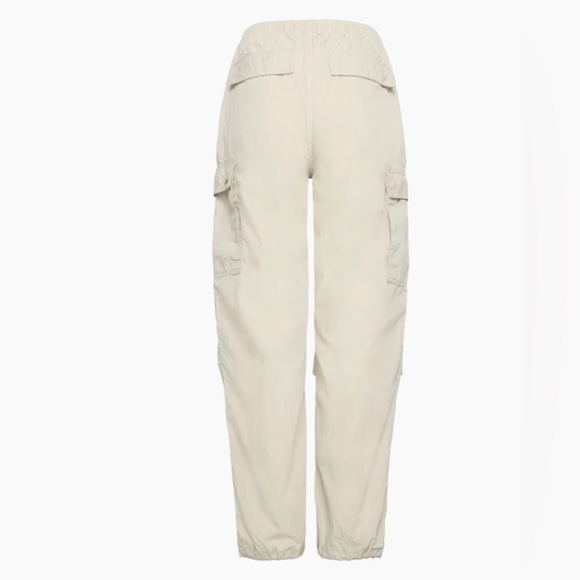 Aritzia Parachute Pants - Picture 4 of 4